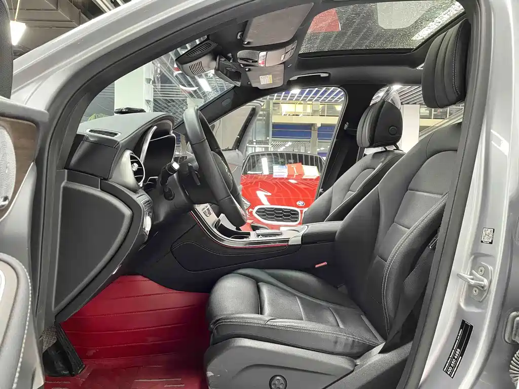 Mercedes-Benz GLC 2021 GLC 300 L 4MATIC