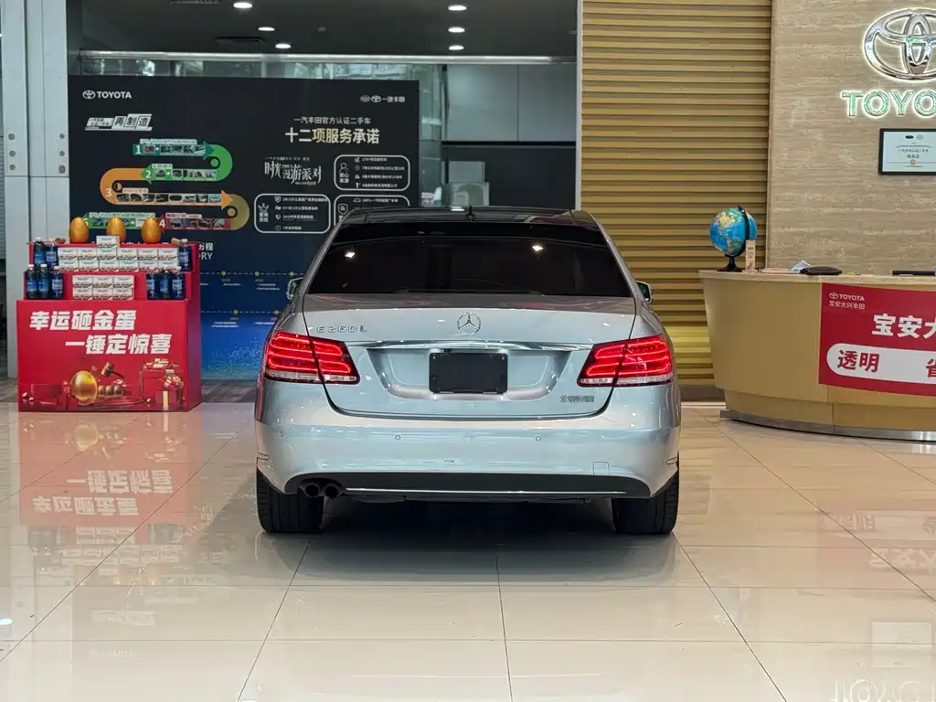 Mercedes-Benz E-Class — миниатюра 4