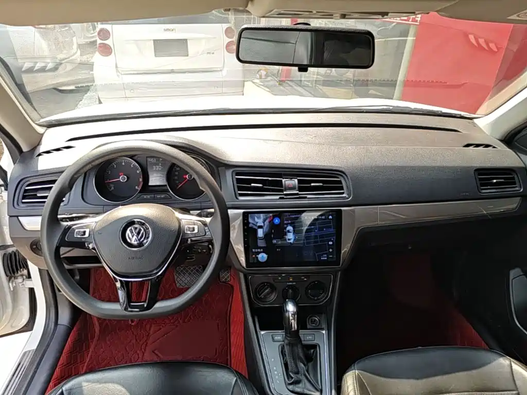 Volkswagen Lavida — миниатюра 10