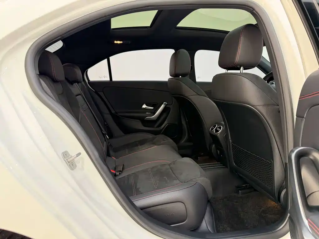 Mercedes-Benz A-Class — миниатюра 24