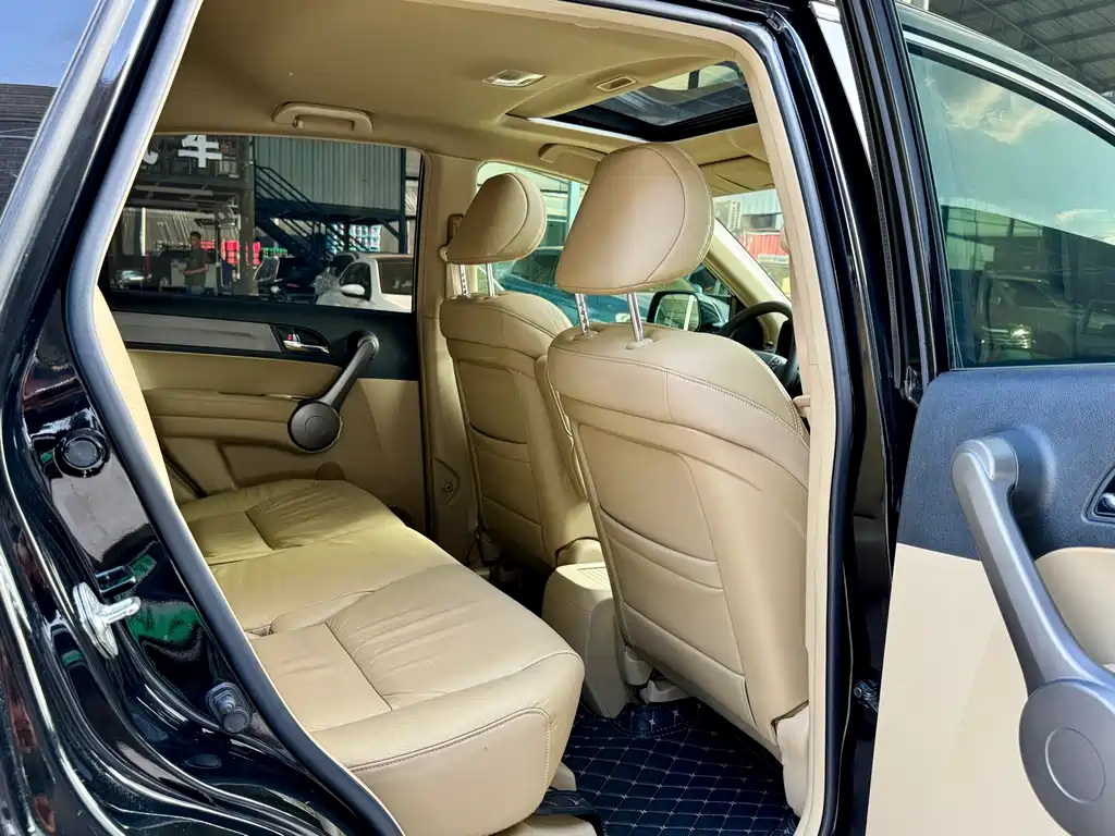 Honda CR-V — миниатюра 17