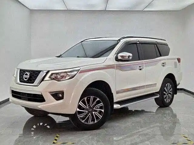 Nissan Terra