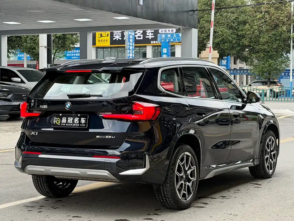 BMW X1 — миниатюра 9