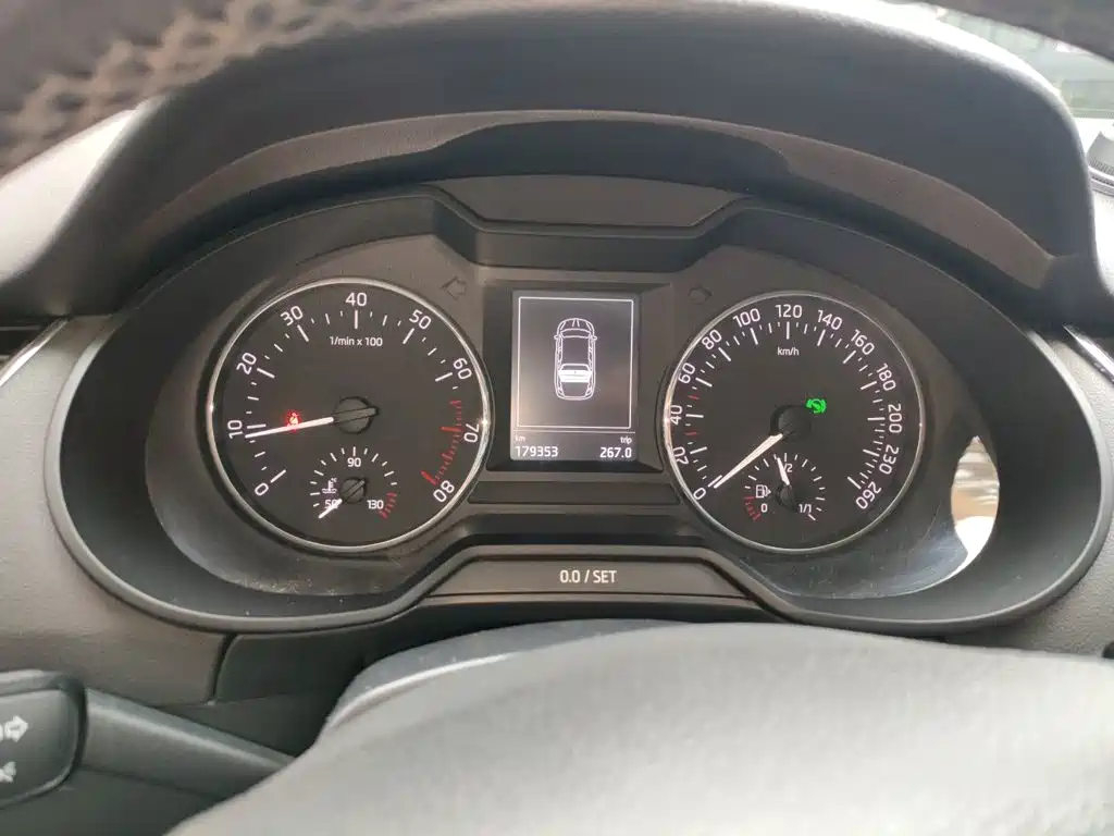 Skoda Octavia — миниатюра 12