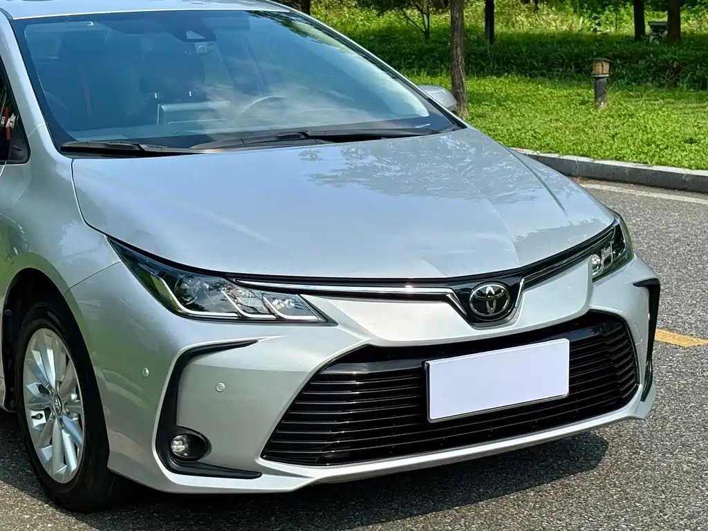 Toyota Corolla — миниатюра 12