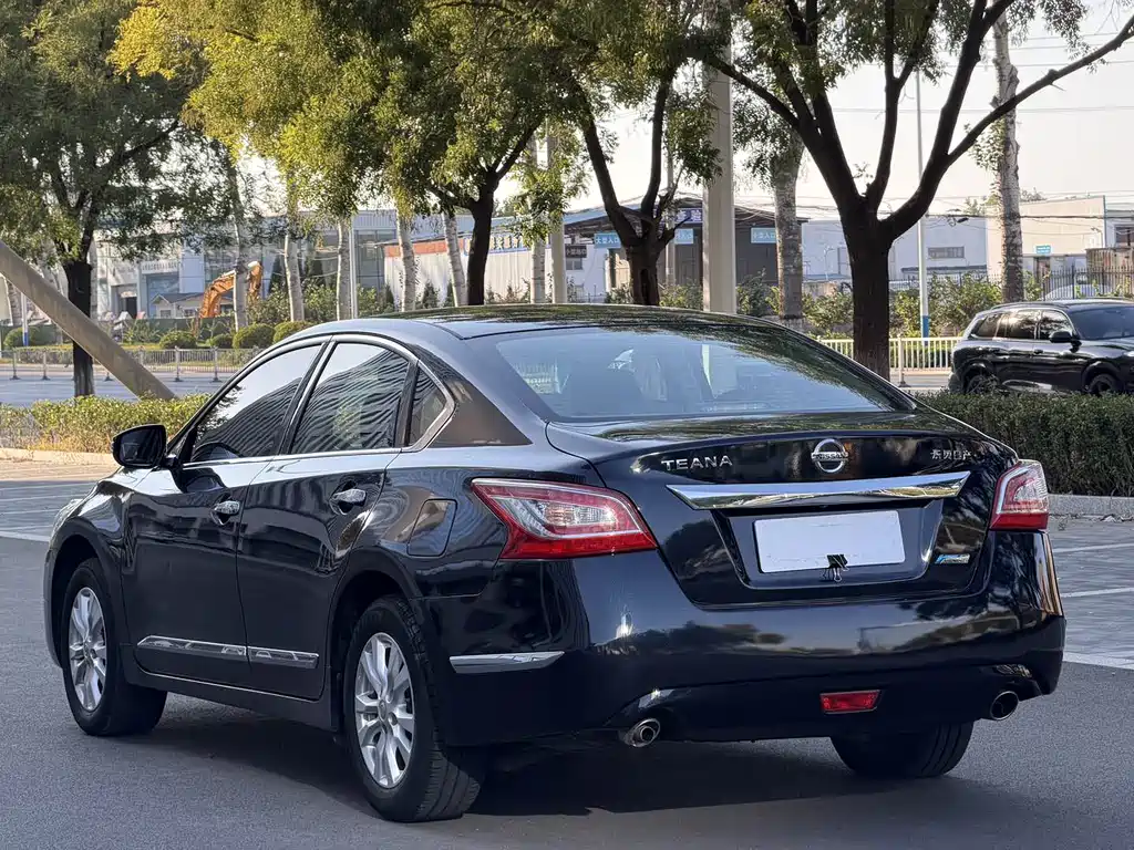 Nissan Teana — миниатюра 4