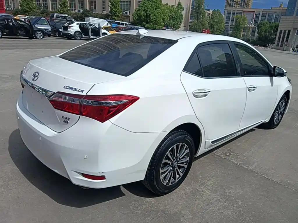 Toyota Corolla — миниатюра 7