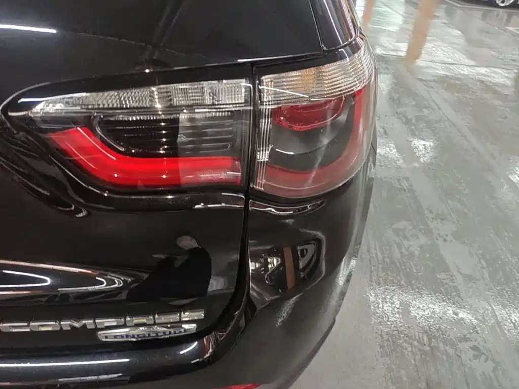 Jeep Compass — миниатюра 8