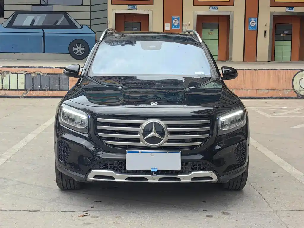 Mercedes-Benz GLB — миниатюра 2