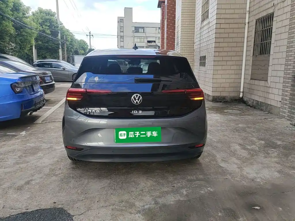 Volkswagen ID.3 — миниатюра 6