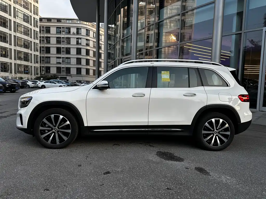 Mercedes-Benz GLB 2025 GLB 220 Fashion