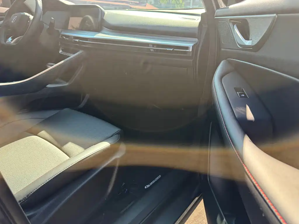 Changan CS35PLUS — миниатюра 11