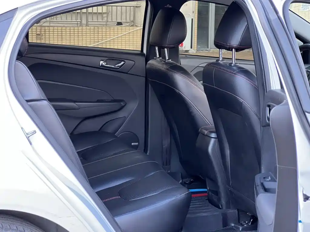 Chery Arrizo 5 — миниатюра 14