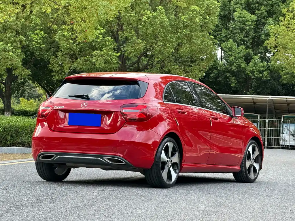 Mercedes-Benz A-Class (Import) — миниатюра 6