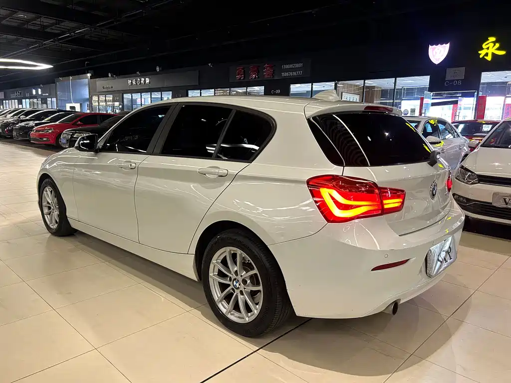 BMW 1 Series (Import) — миниатюра 11