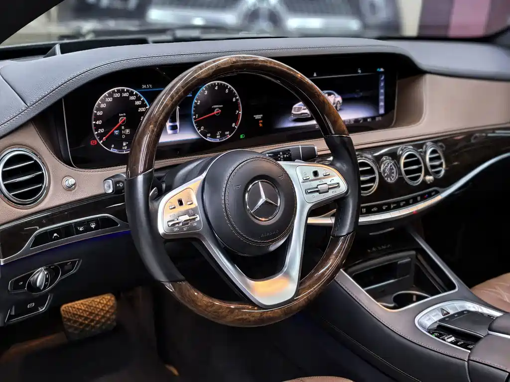 Mercedes-Benz S-Class — миниатюра 15