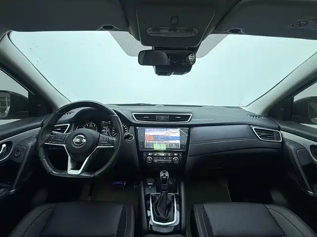 Nissan Qashqai — миниатюра 6