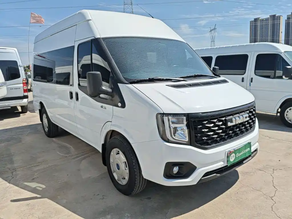 JMC JMC Fushun — миниатюра 4