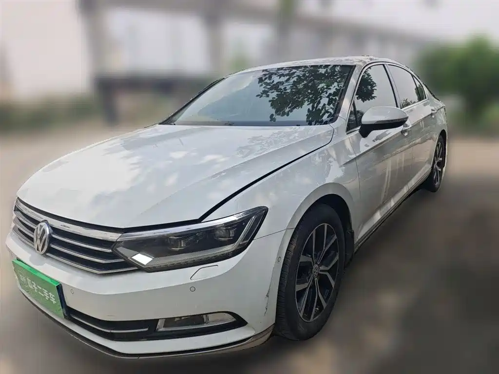 Купить Volkswagen Magotan