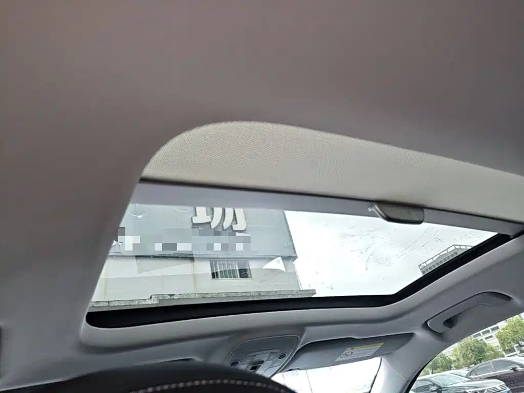Audi Q2L — миниатюра 18