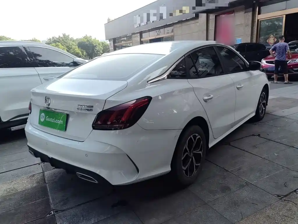 MG MG5 — миниатюра 7