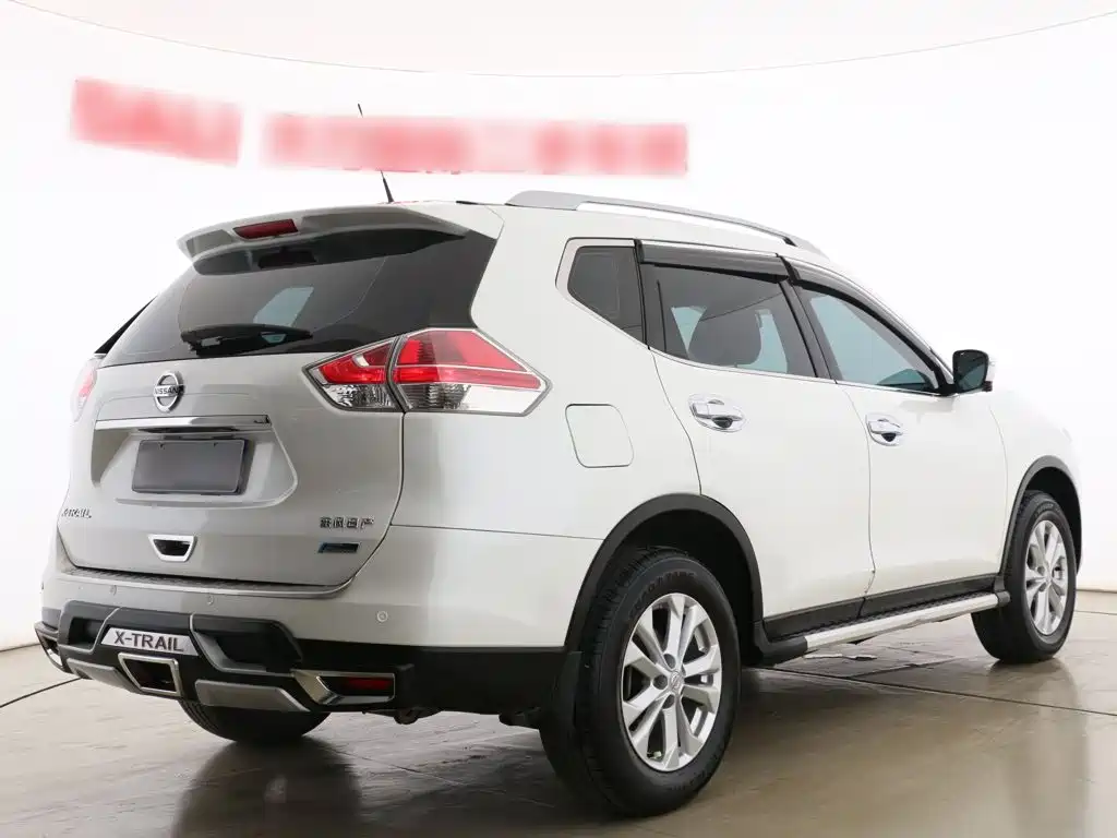 Nissan X-Trail — миниатюра 10