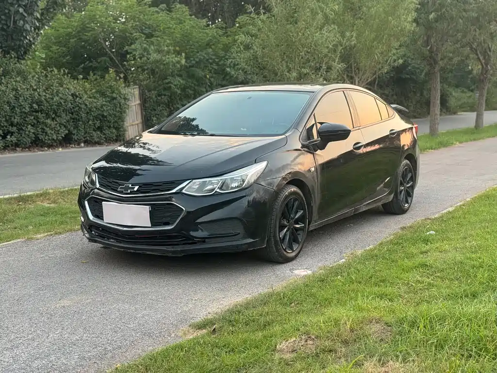 Chevrolet Cruze — миниатюра 3