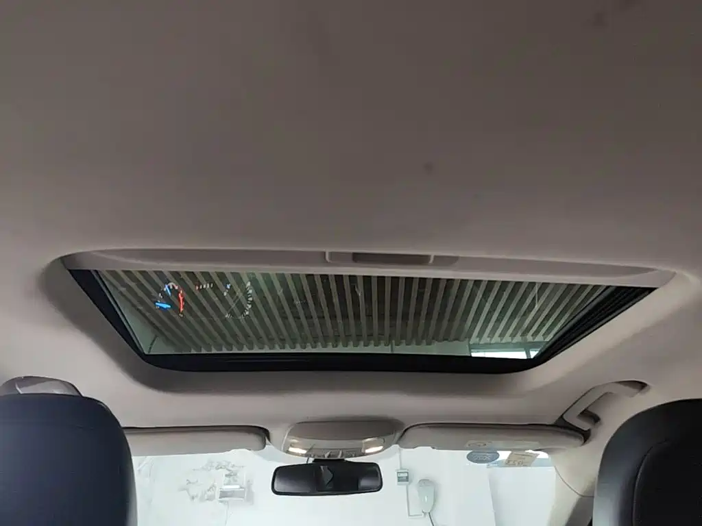 Ford Mondeo — миниатюра 18