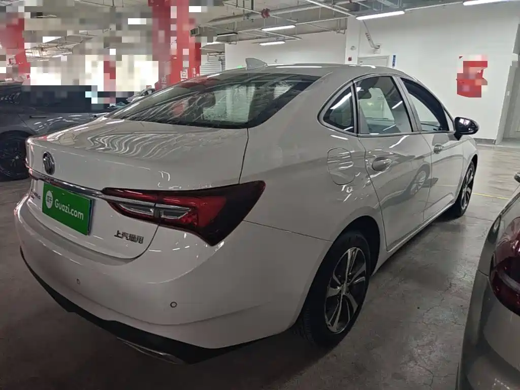 Buick Verano — миниатюра 7