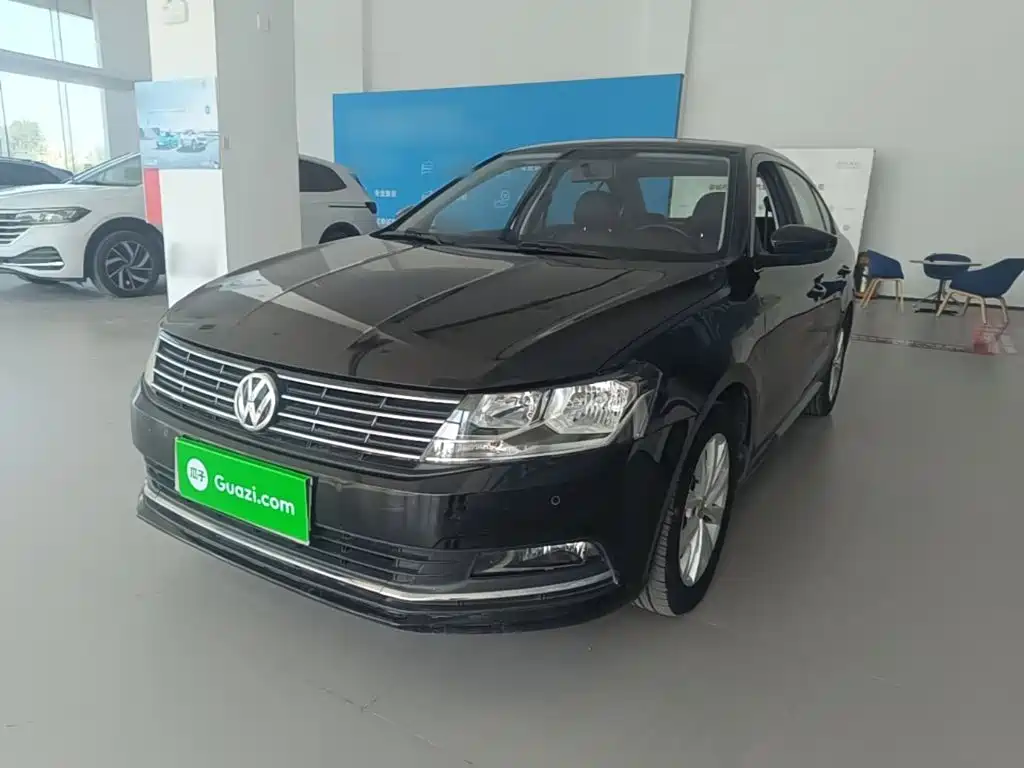 Volkswagen Lavida — миниатюра 2