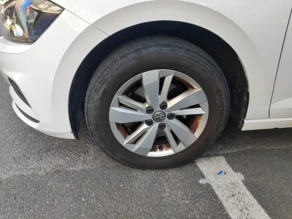Volkswagen Polo — миниатюра 23
