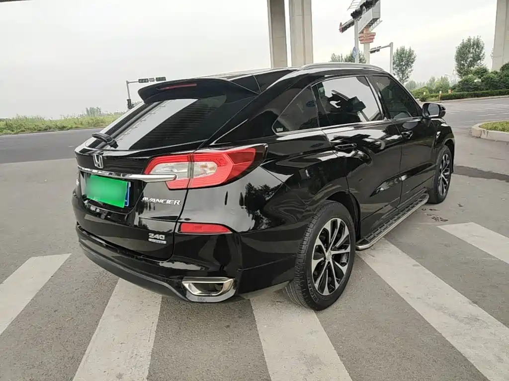 Honda Avancier — миниатюра 7