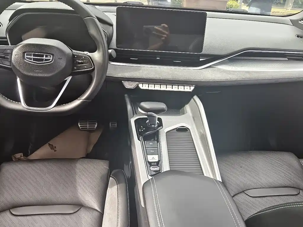Geely Xingrui — миниатюра 8