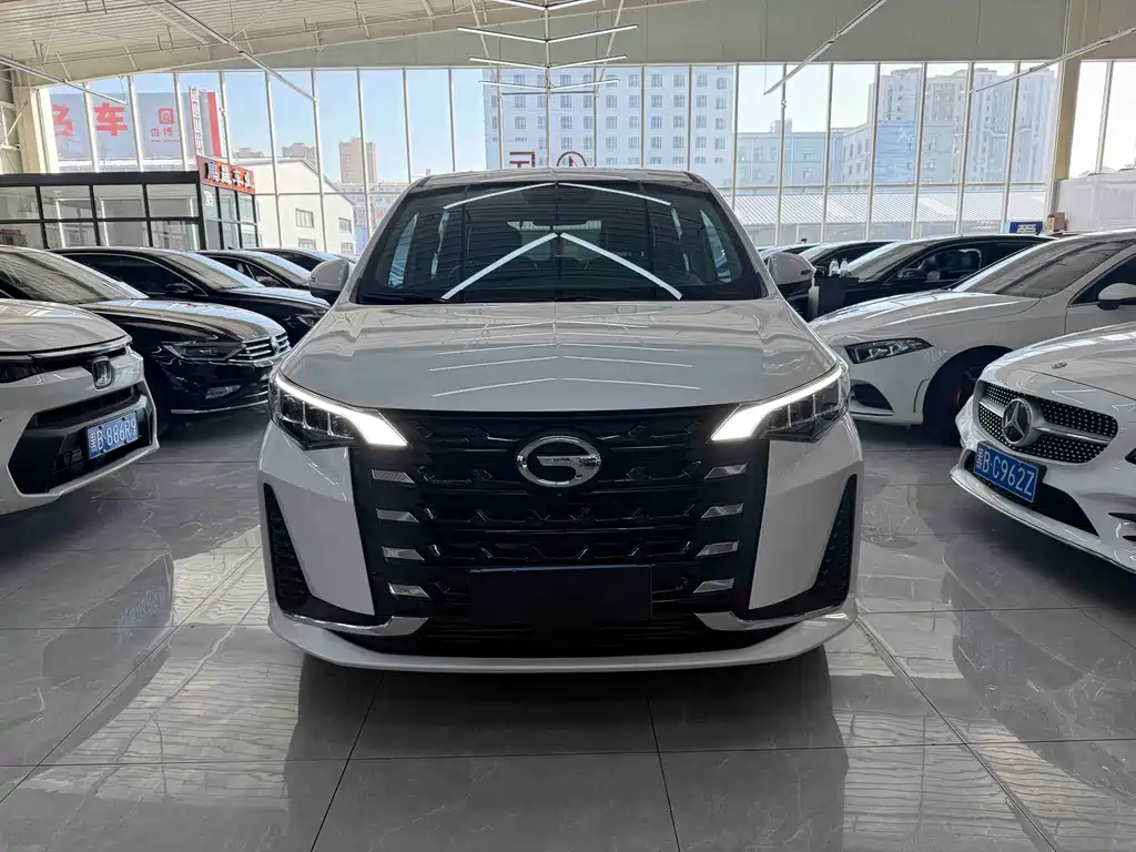 GAC Motor Trumpchi M6 — миниатюра 2