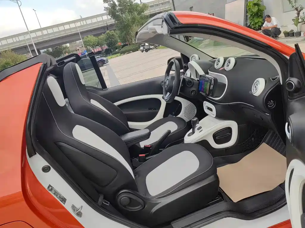 smart Smart Fortwo — миниатюра 7
