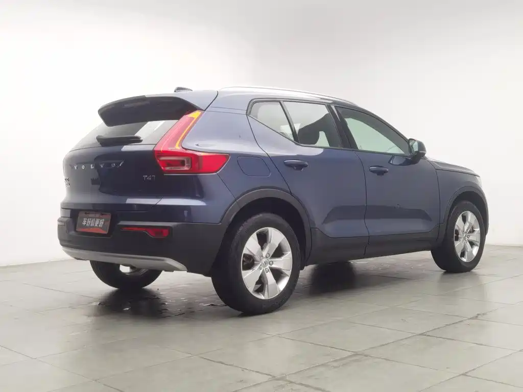 Volvo XC40 — миниатюра 2