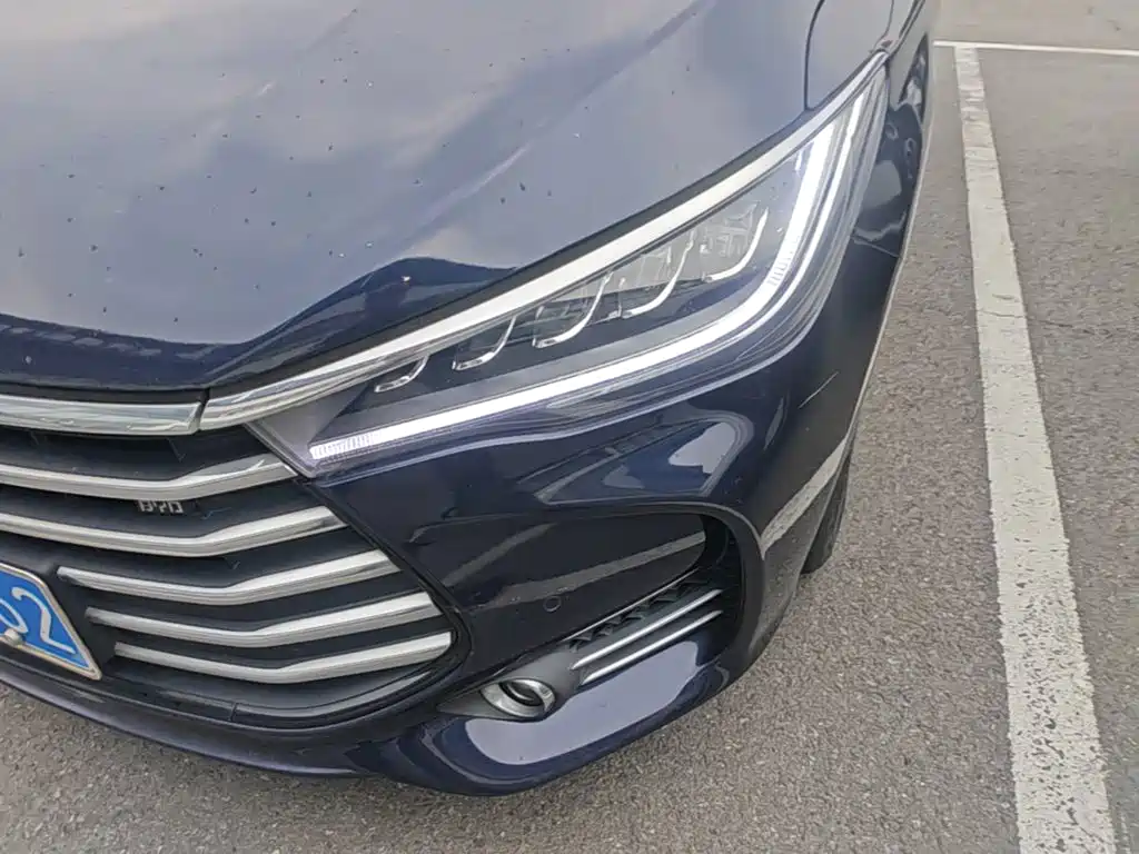 BYD MAX — миниатюра 24