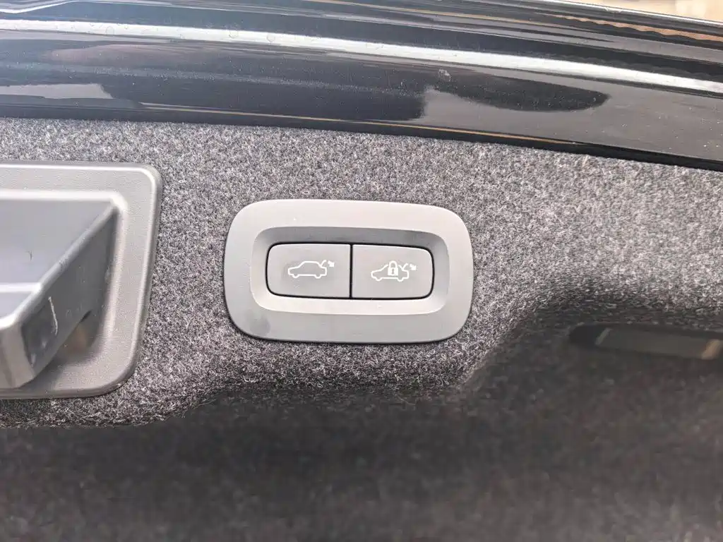 Volvo S90 — миниатюра 14