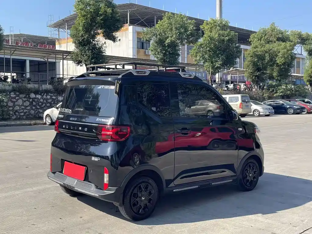 Wuling MINIEV — миниатюра 9