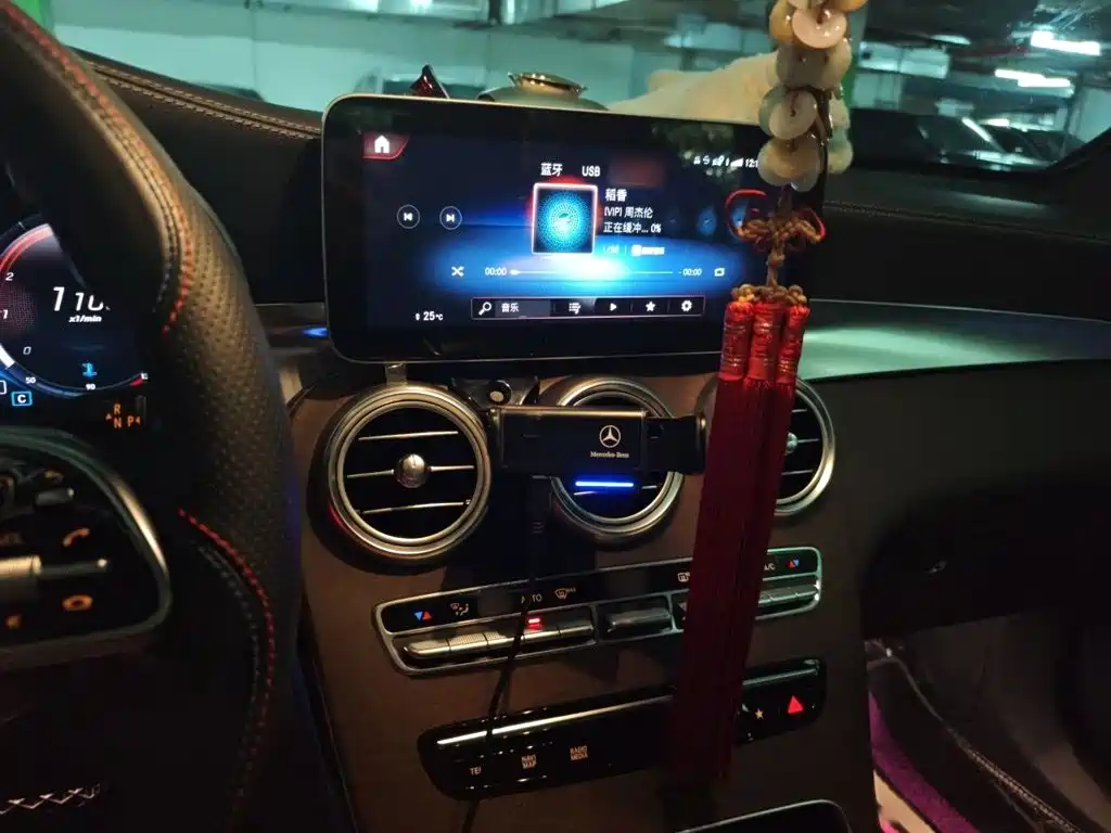 Mercedes-Benz GLC — миниатюра 6