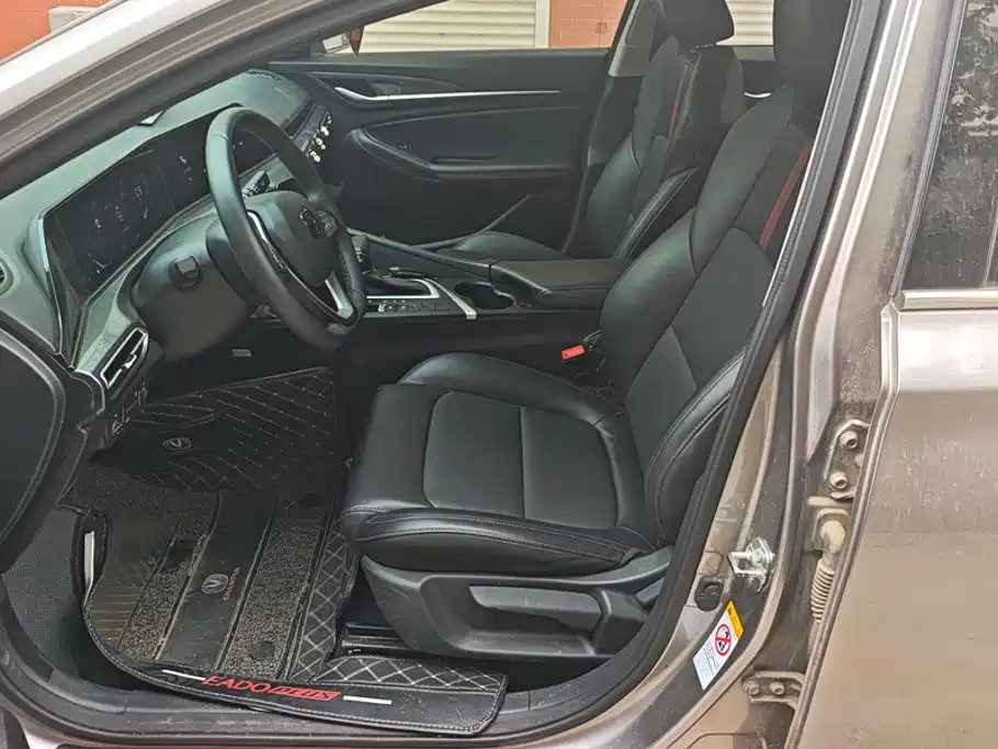 Changan Eado — миниатюра 9