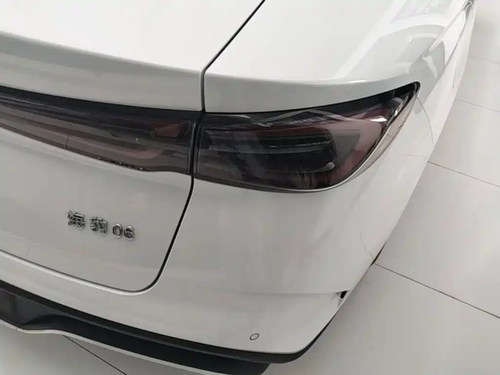 BYD Seal 06 — миниатюра 8
