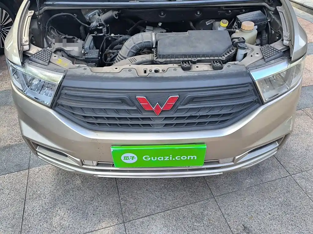 Wuling Hongguang V — миниатюра 11