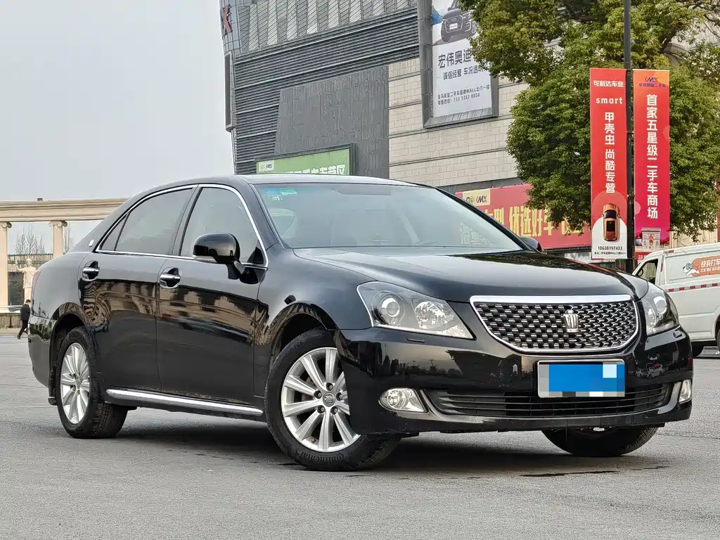 Toyota Crown 2011 2.5L Royal