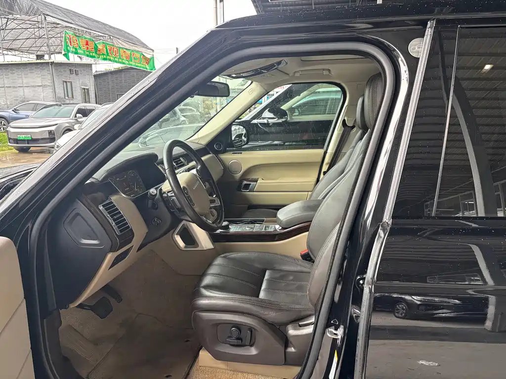 Land Rover Range Rover — миниатюра 5