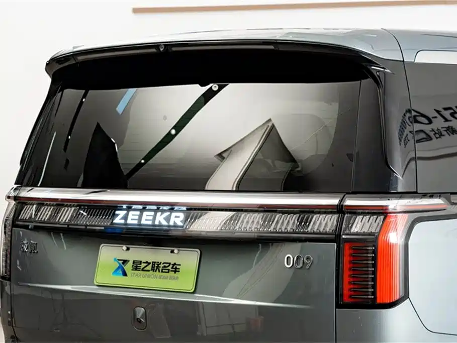 ZEEKR EXTREME KRYPTON 009