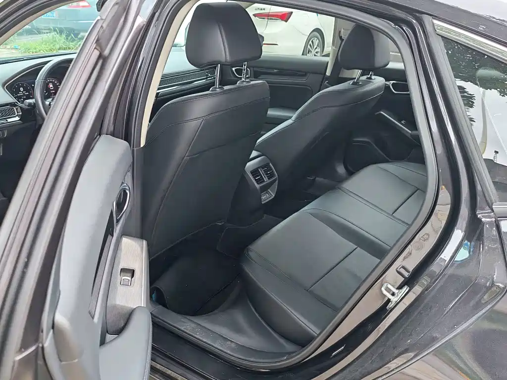 Honda Integra — миниатюра 9