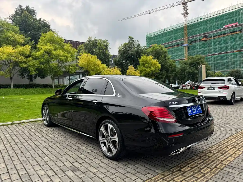 Mercedes-Benz E-Class E 2017 E 320 L Sport 4MATIC