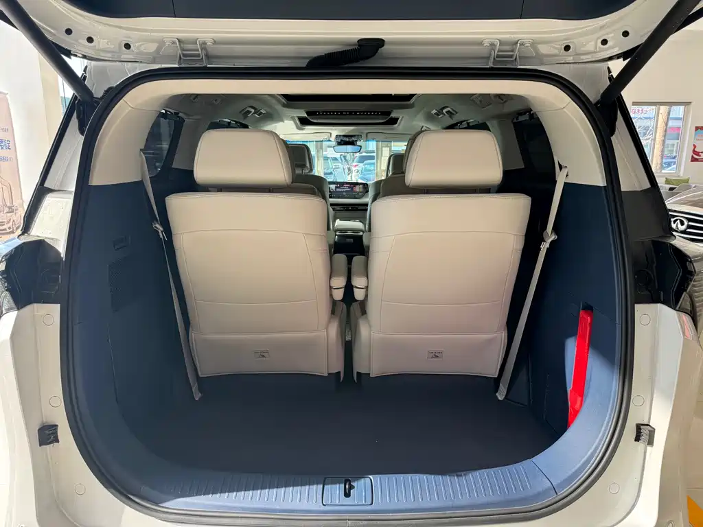 BUICK GL8 NEW ENERGY