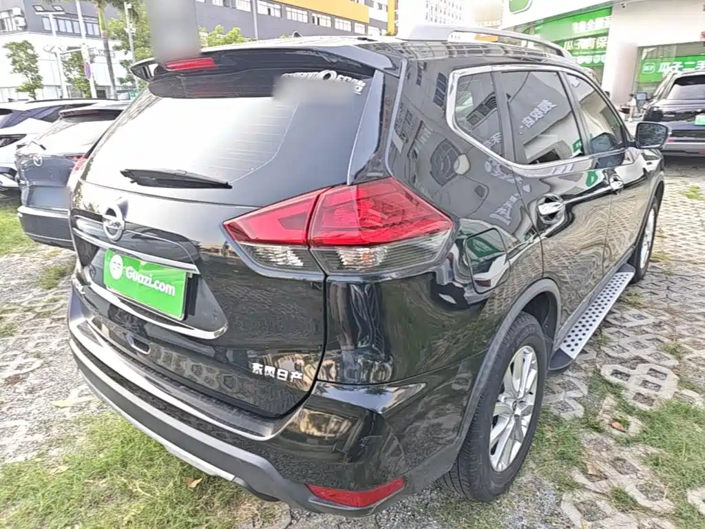 Nissan X-Trail — миниатюра 7